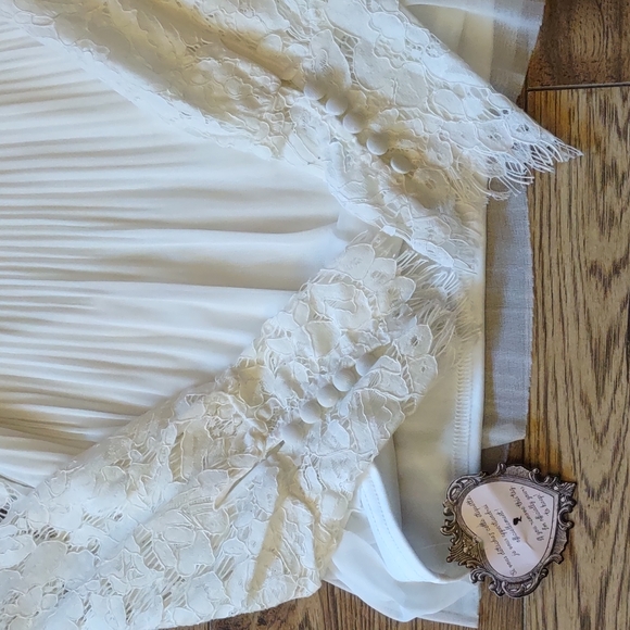 SOLD - Picture 3 of 6